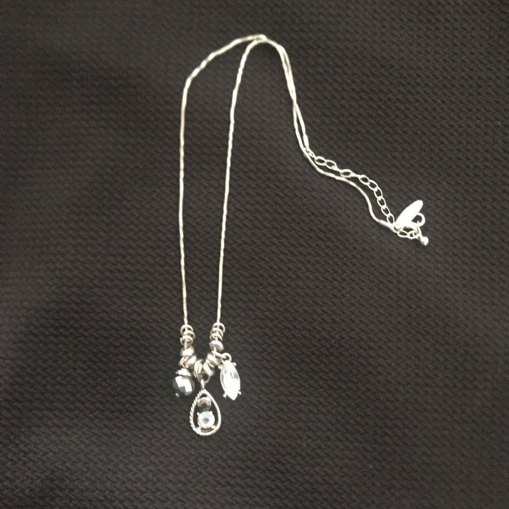 🍭 New York and Co necklace